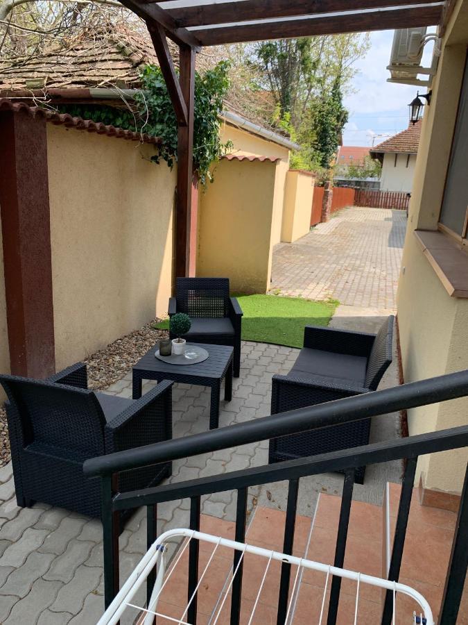Balaton Apartmanház Siófok Kültér fotó
